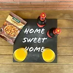 Max Apartment